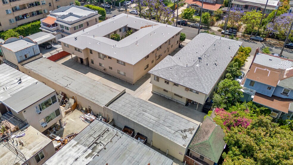 More Photos Of 1734-1740 Taft Ave, Los Angeles Apartments For Sale