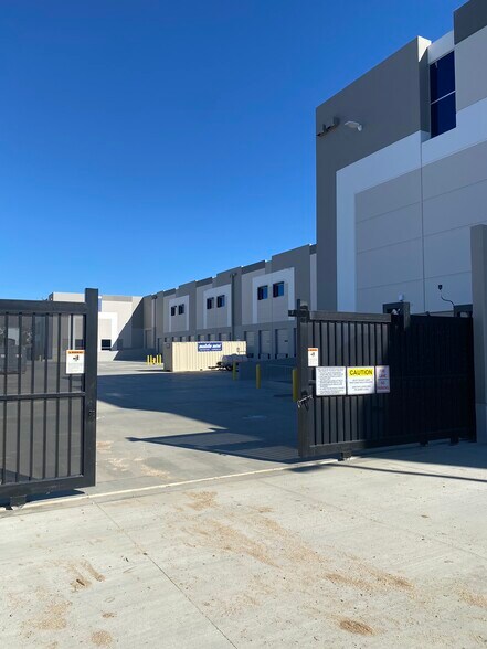 More Photos Of 2610 E Alessandro Blvd, Riverside Distribution For Lease