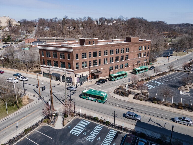 Primary Photo Of 253 E Washington St, New Castle Office For Lease