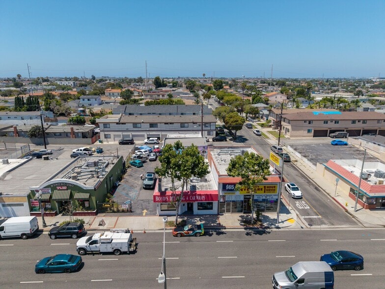 More Photos Of 17007-17009 Hawthorne Blvd, Lawndale Storefront Retail Office For Sale
