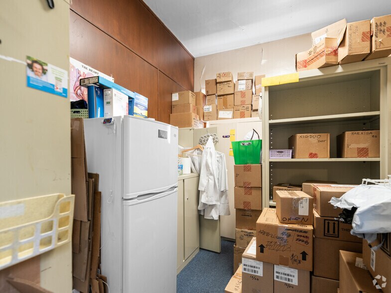 More Photos Of 652-670 E Santa Clara St, San Jose Medical For Sale