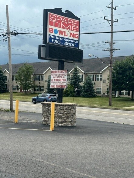 More Photos Of 2850 William St, Buffalo General Retail For Sale