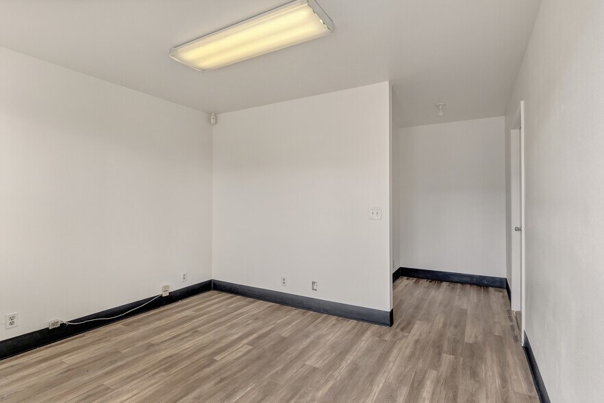 More Photos Of 3388 State Highway 32, Chico Warehouse For Lease