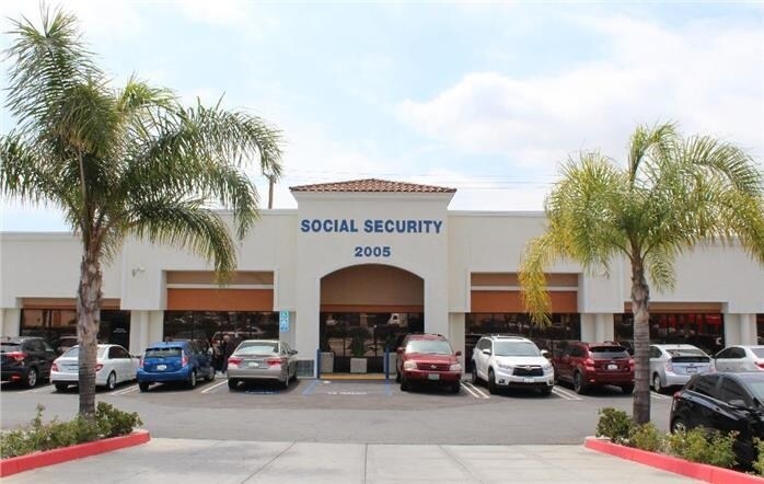 Primary Photo Of 2005 Long Beach Blvd, Long Beach Office For Sale