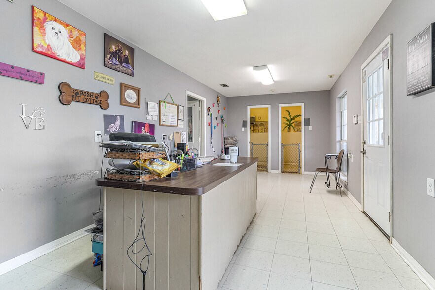 More Photos Of 43391 Holly St, Hammond Lodge Meeting Hall For Lease