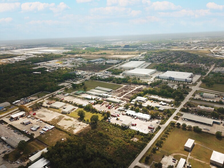 More Photos Of 16140 Waverly Dr, Houston Manufacturing For Lease