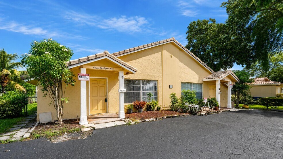 More Photos Of 11281 NW 39th St, Coral Springs Multifamily For Sale