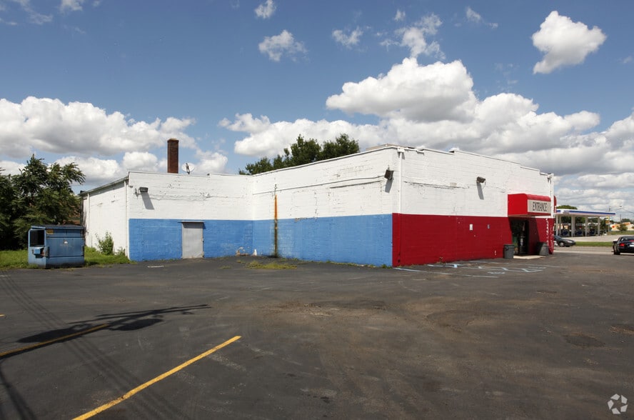 More Photos Of 25900 Outer Dr, Lincoln Park Freestanding For Sale