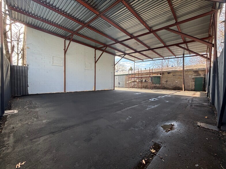 More Photos Of 103 Montgomery Ave, Irvington Warehouse For Sale