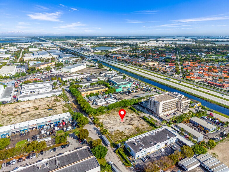 Primary Photo Of 10633 NW 123rd Street Rd, Medley Land For Sale