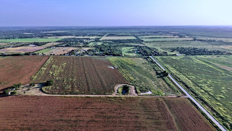 More Photos Of 0 Becker Lane, Del Valle Land For Sale