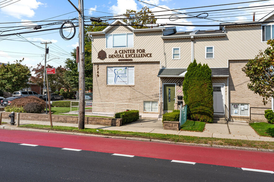 Primary Photo Of 2749 Hylan Blvd, Staten Island Office Residential For Sale