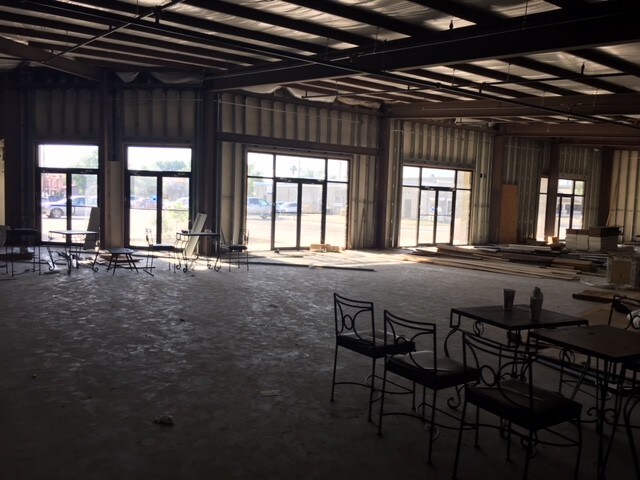 More Photos Of 5401 McPherson Rd, Laredo Office For Lease