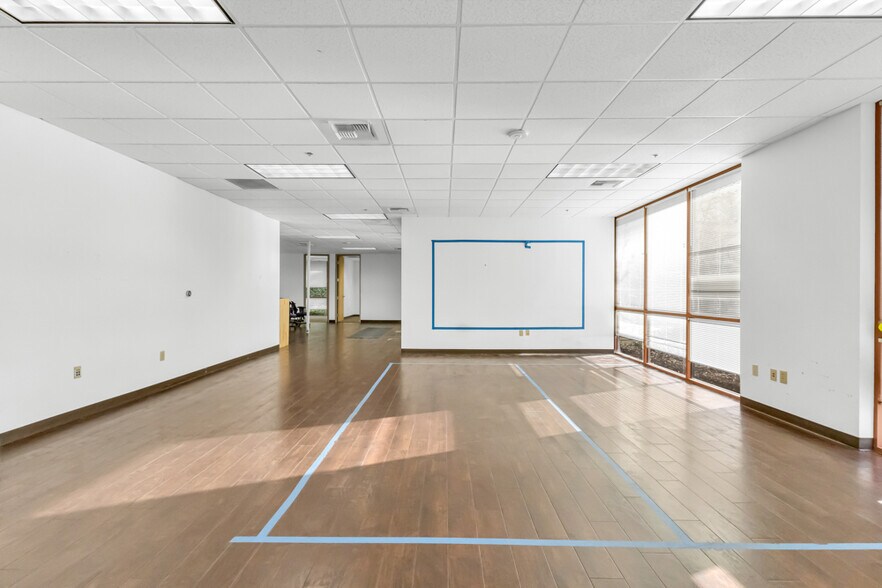 More Photos Of 2206 Plaza Dr, Rocklin Office For Sale