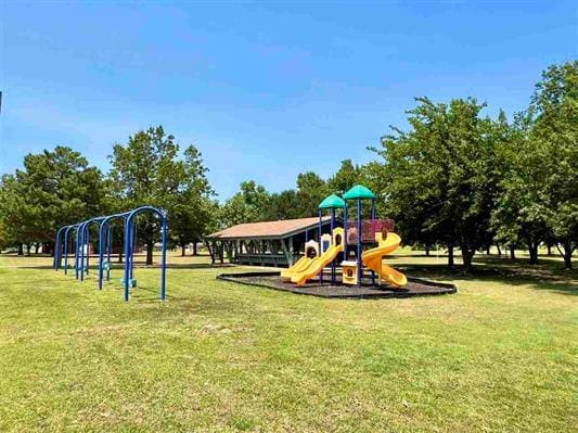 More Photos Of 524 Coolidge ave, Blackwell Specialty For Sale