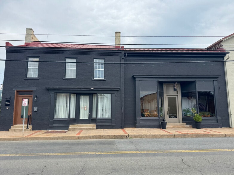 Primary Photo Of 51 E Lee St, Warrenton Storefront Retail Office For Sale