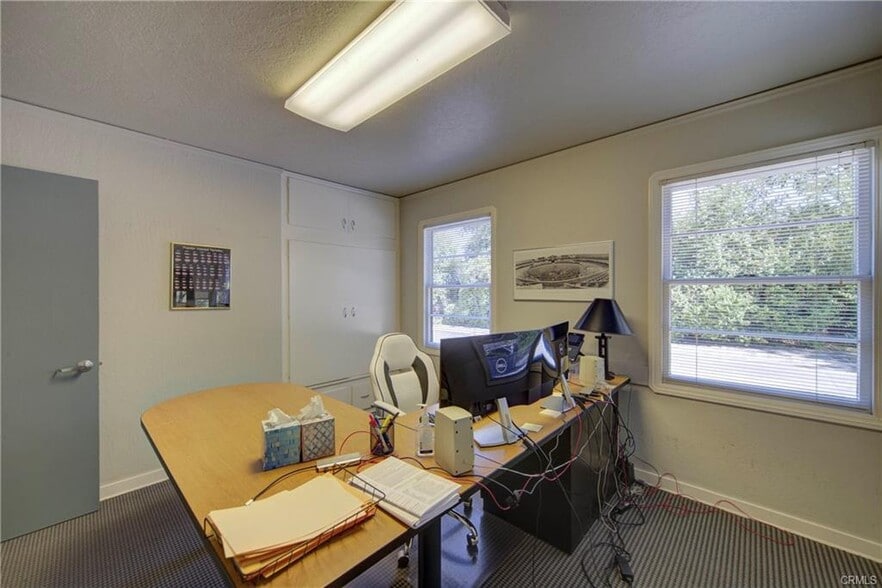 More Photos Of 1026 Sheridan Ave, Chico Office For Sale