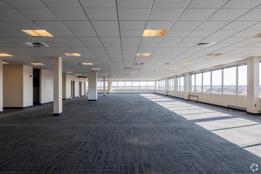 More Photos Of 7901 E Lowry Blvd, Denver Office For Sale