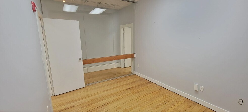 More Photos Of 22 State St, Bangor Office For Lease