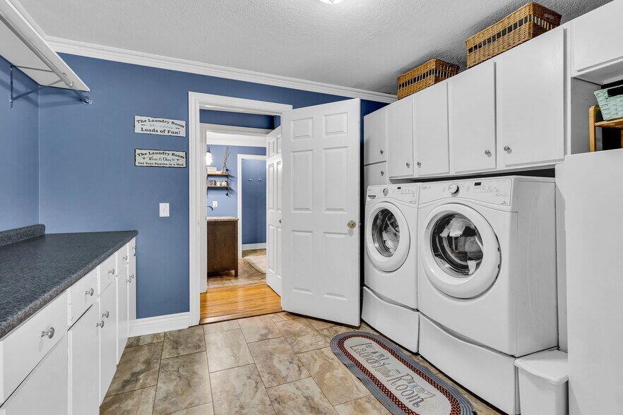 More Photos Of 5643 Yankee St, Fredericktown Specialty For Sale