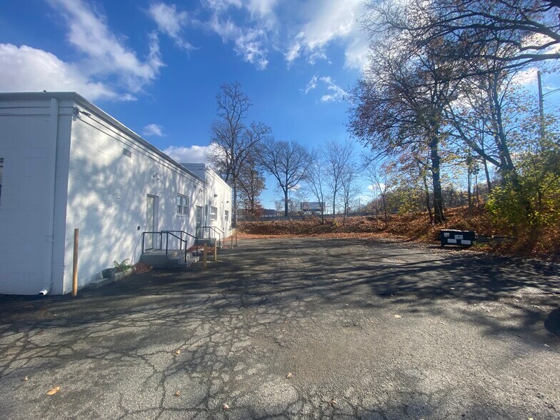More Photos Of 21-25 Bloomfield Ave, Denville Freestanding For Sale