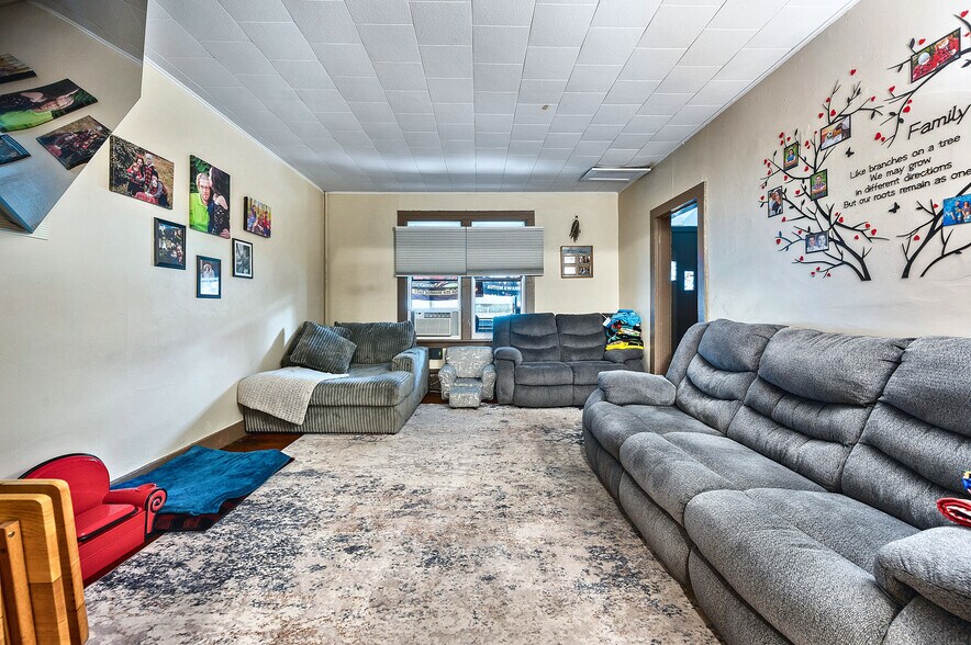 More Photos Of 6631 Park Pl, Hudson Multifamily For Sale