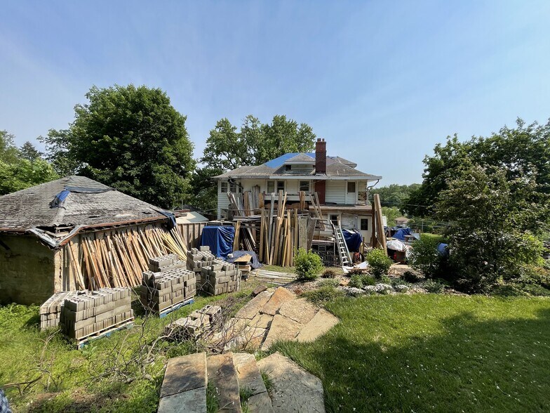 Primary Photo Of 1616 P St, Tekamah Specialty For Sale