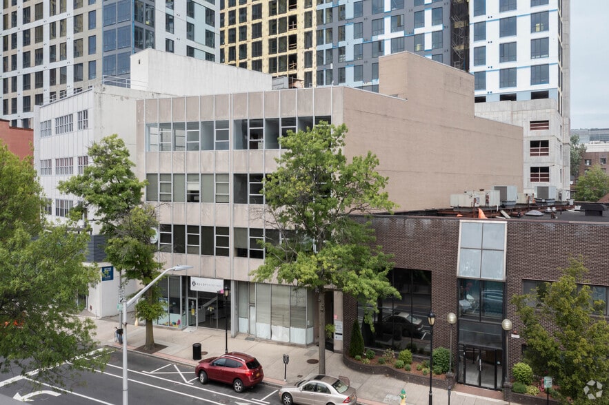 More Photos Of 190 E Post Rd, White Plains Office For Lease