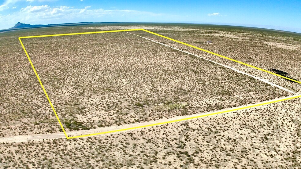 More Photos Of 201 Road Runner Road Dell, Dell City Land For Sale