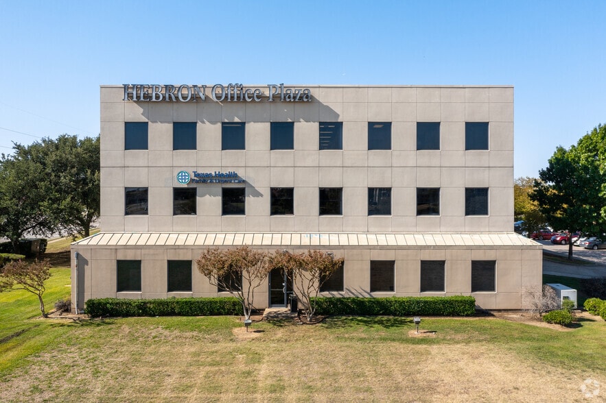 More Photos Of 751 Hebron Pky, Lewisville Medical For Lease
