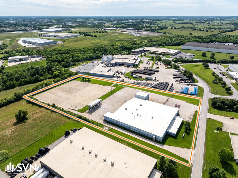 More Photos Of 1285 Enterprise Dr, Winchester Warehouse For Lease