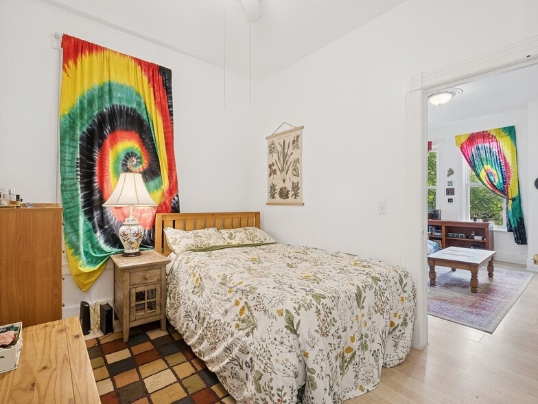 More Photos Of 123 3rd St, Newburgh Apartments For Sale