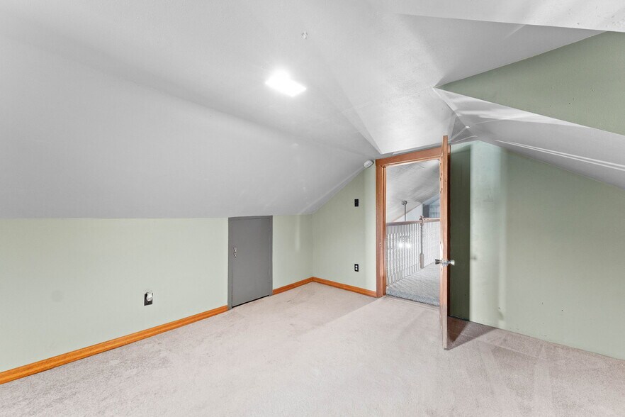 More Photos Of 29560 Reames Ln, Jonesburg Industrial For Sale