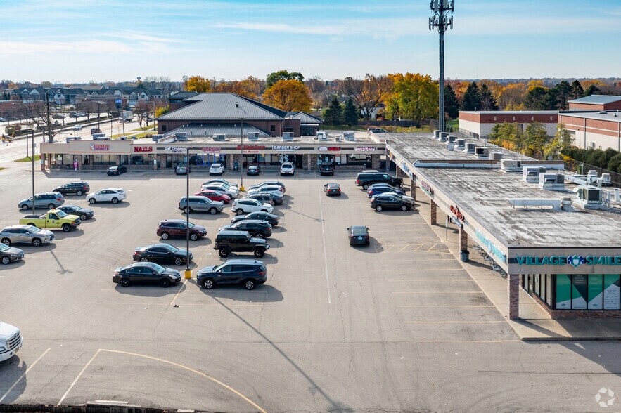 More Photos Of 640-674 Meacham Rd, Elk Grove Village Unknown For Lease