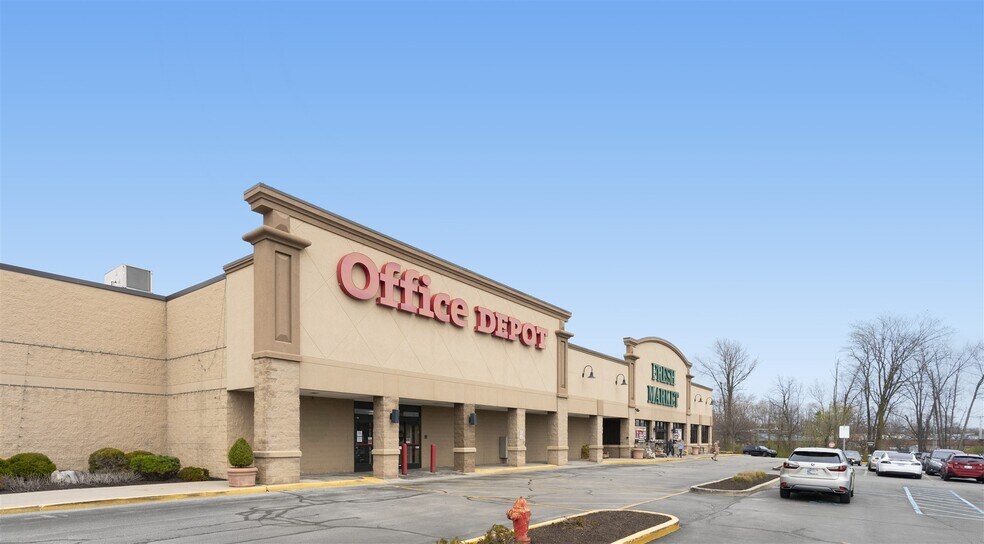 More Photos Of 6306-6410 W Jefferson Blvd, Fort Wayne Storefront For Lease