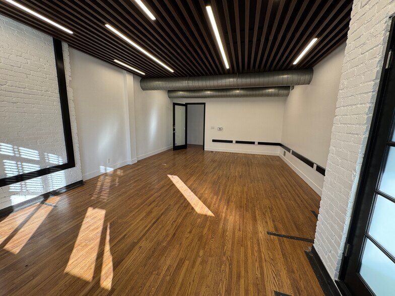 More Photos Of 6601-6613 W Sunset Blvd, Los Angeles Storefront Retail Office For Lease