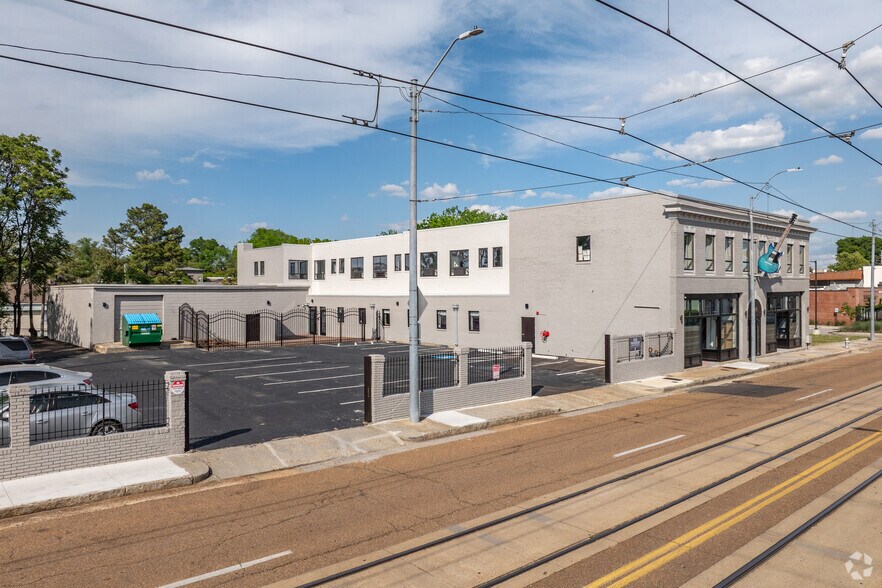 More Photos Of 628 Madison Ave, Memphis Apartments For Lease