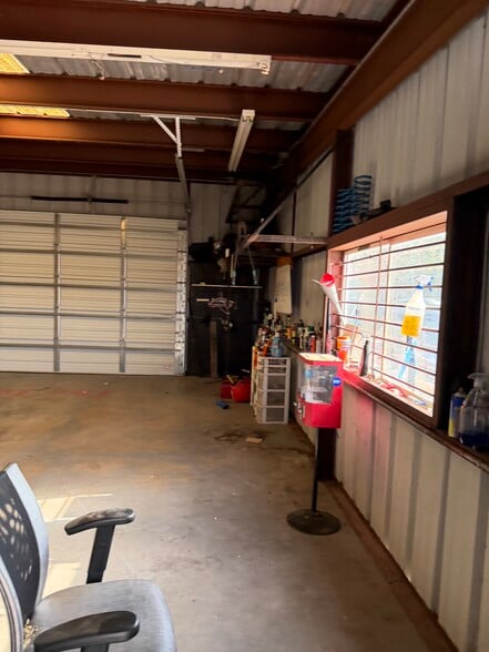 More Photos Of 314 E Veterans Memorial Blvd, Killeen Freestanding For Lease