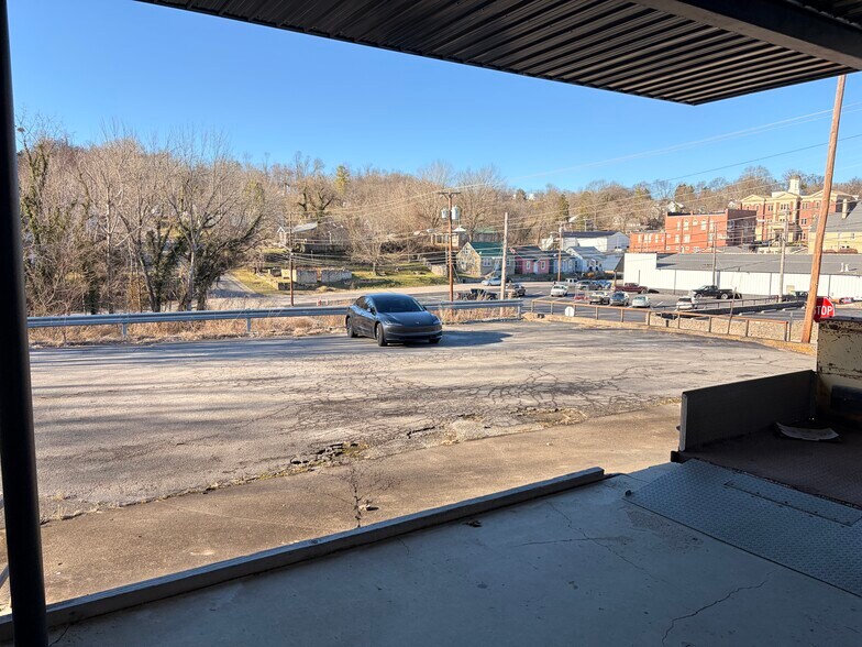 More Photos Of 201 S Main St, Greensburg Post Office For Sale