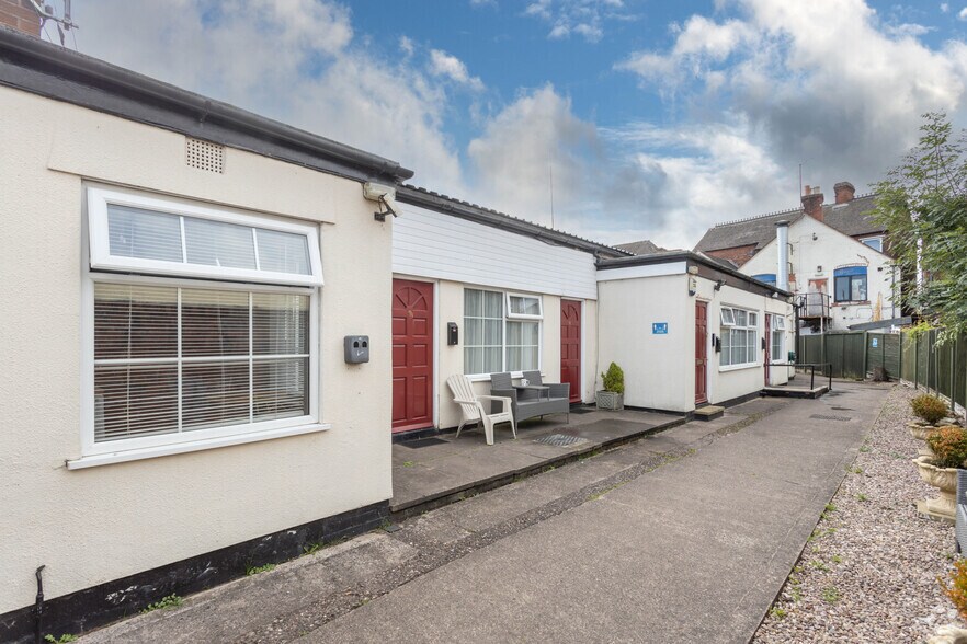 More Photos Of 9 Horse Fair, Rugeley Hotel For Sale