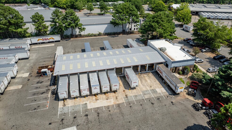 More Photos Of 7508 Precision Dr, Raleigh Truck Terminal For Lease