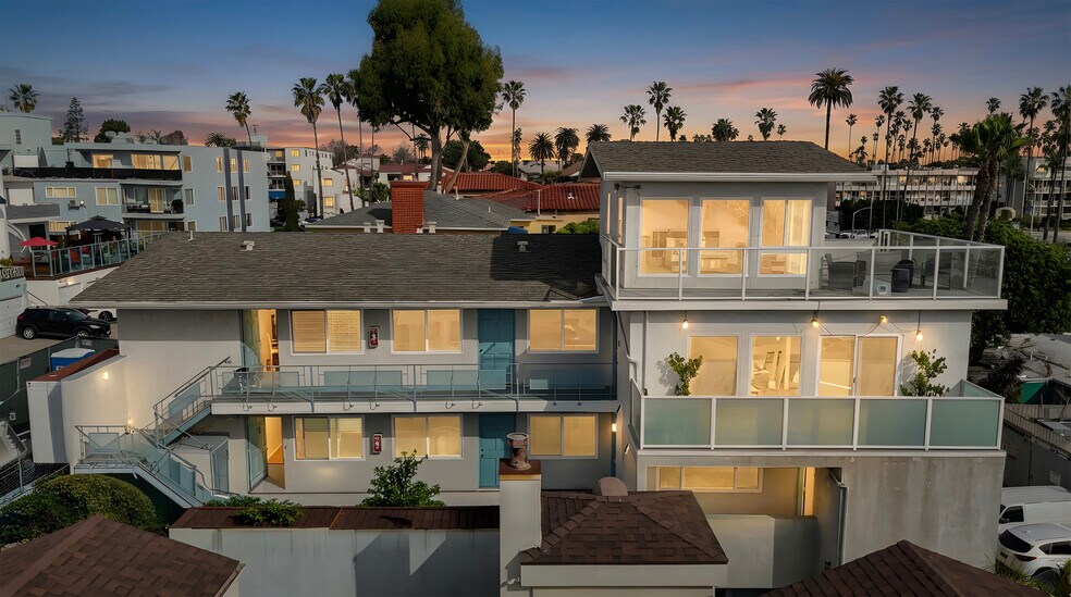 More Photos Of 16 38th Pl, Long Beach Apartments For Sale