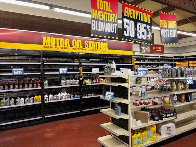 More Photos Of 2120 E Powell Blvd, Gresham General Retail For Sale