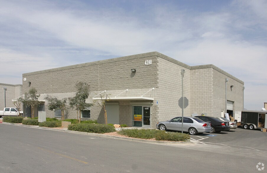 More Photos Of 4390 E Alexander Rd, Las Vegas Warehouse For Sale
