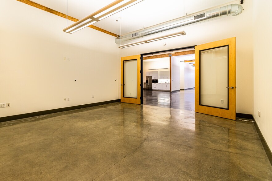 More Photos Of 42 Dore St, San Francisco Office For Lease
