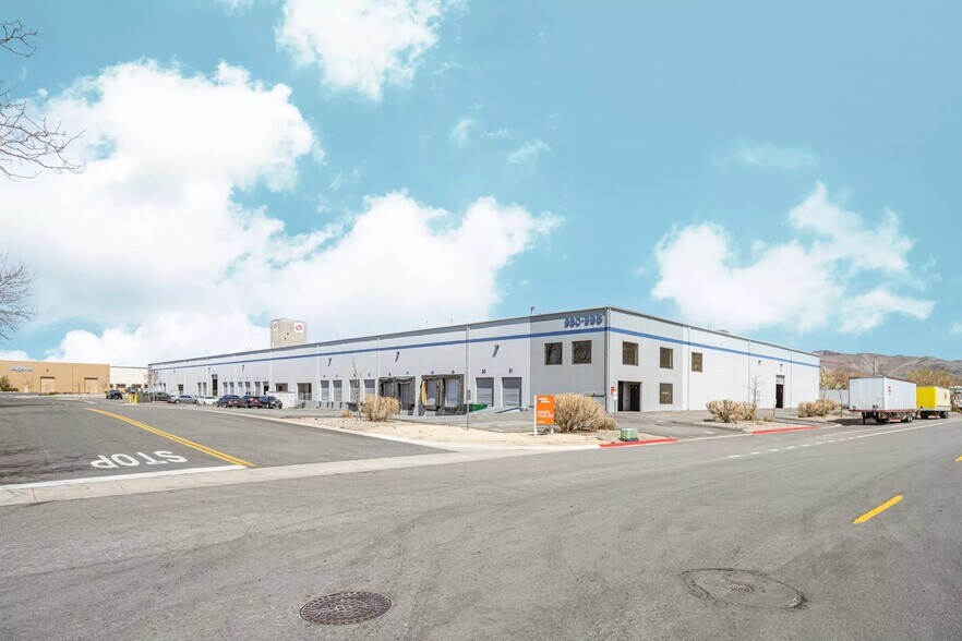 More Photos Of 980-996 United Cir, Sparks Warehouse For Lease