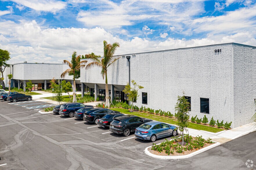 Primary Photo Of 1081 Holland Dr, Boca Raton Warehouse For Lease