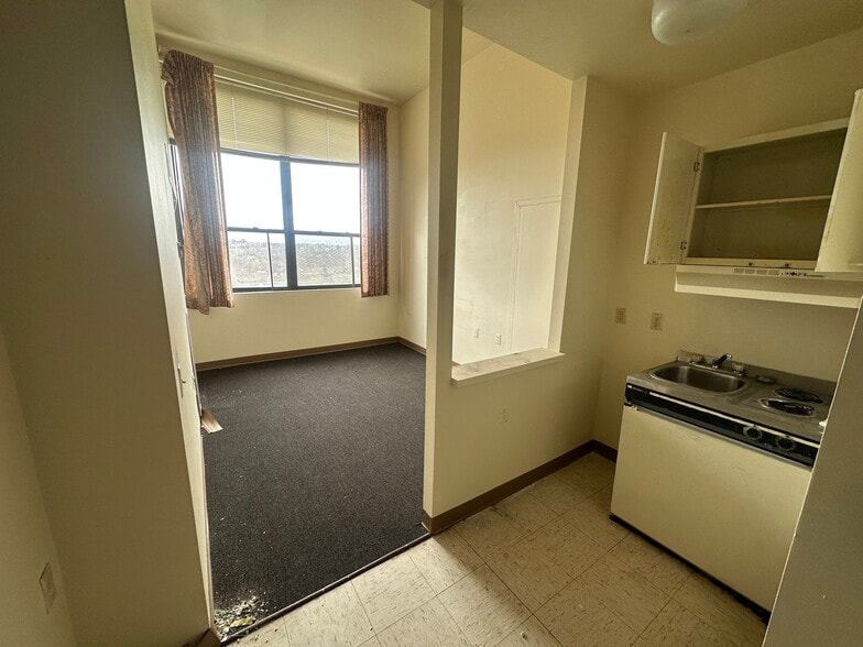 More Photos Of 215 Lelia St, Pittsburgh Apartments For Sale