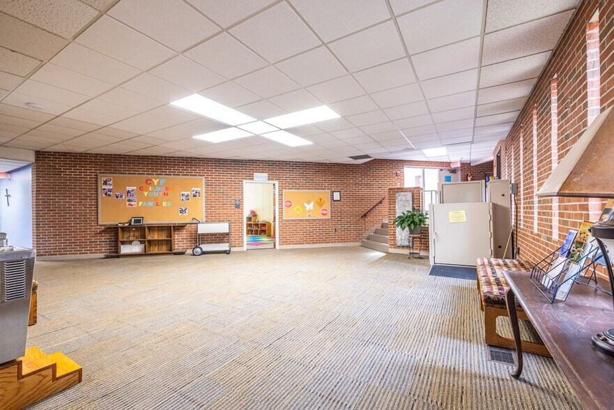 More Photos Of 1790 Lavista Rd NE, Atlanta Specialty For Lease