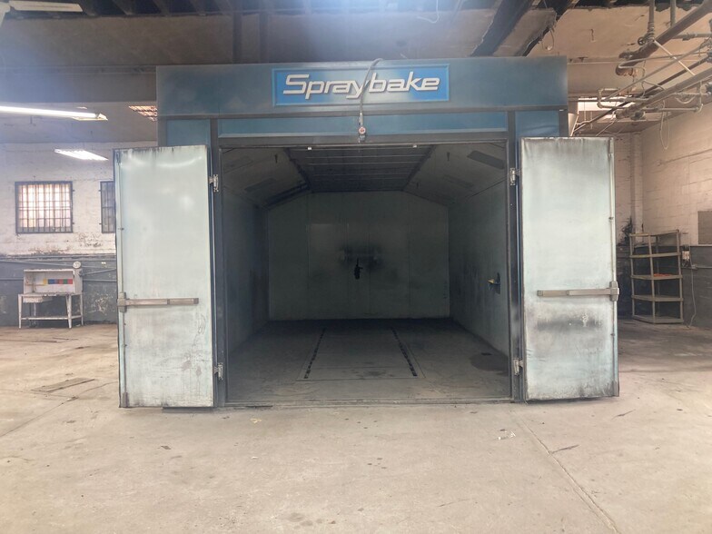 More Photos Of 4344 Bronx Blvd, Bronx Service For Sale